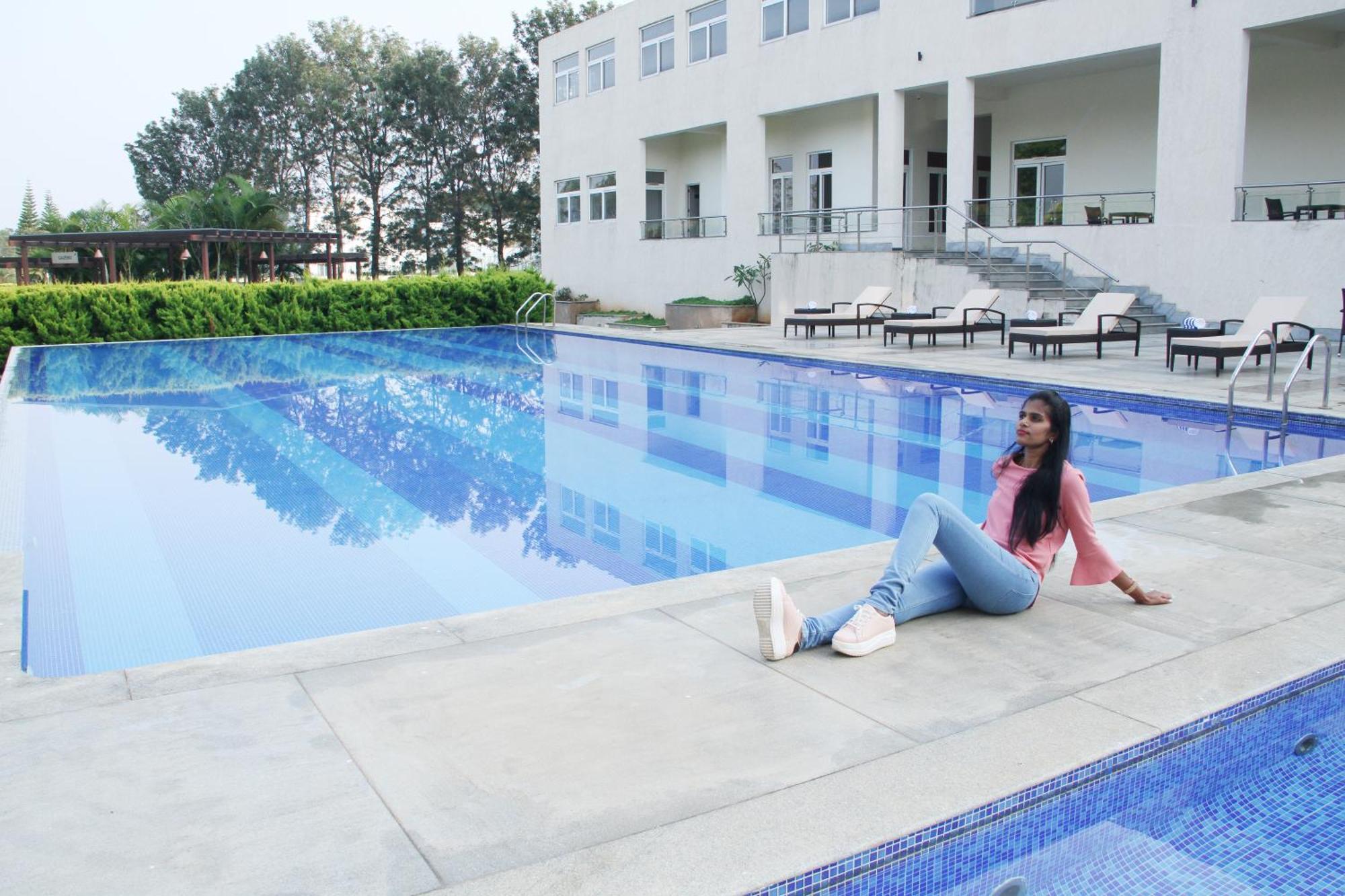 Spree Resort At Century Wintersun Dod Ballāpur Buitenkant foto