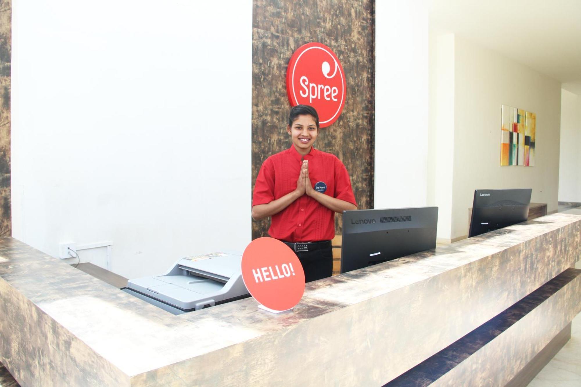 Spree Resort At Century Wintersun Dod Ballāpur Buitenkant foto