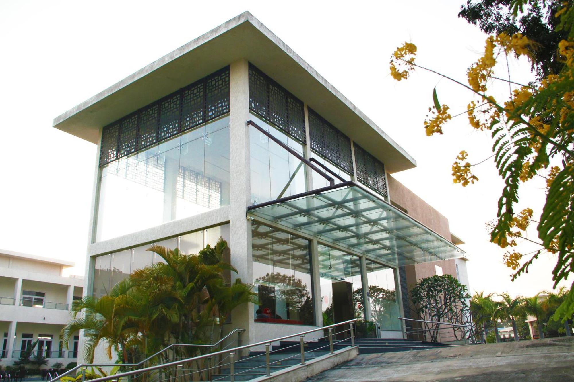 Spree Resort At Century Wintersun Dod Ballāpur Buitenkant foto